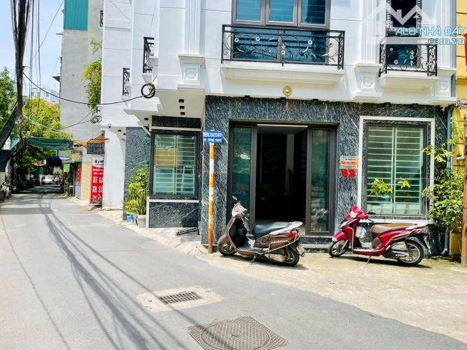 Bán nhà sổ A4 Đường Vũ Tông Phan, Q Thanh Xuân. DT: 41m X 6 tầng. oto tránh. Giá: 8.95 tỷ - 1