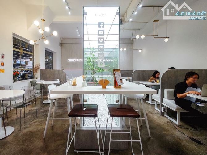 DÒNG TIỀN SẴN 40TRIỆU/THÁNG NGAY MTĐ NGUYỄN CÔNG TRỨ,Q1-GIÁ:5,1TỶ/54m2(4x13,5m).SỔ NỞ HẬU - 1