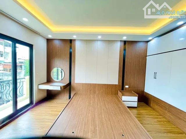 Đầu phố Thượng Thụy, Tây Hồ, gần Ciputra – Nhà đẹp 34m2, nội thất mới, giá 6 tỷ - 1