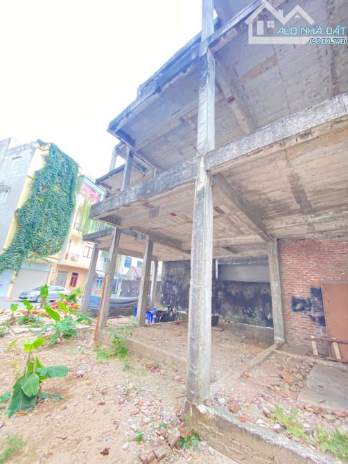 Bán nhà BT KĐT Mỗ Lao, Thanh Bình, dt 215m2, 4t, mt 12m, giá bán 40 tỷ. Lh Huy Ông Địa - 2