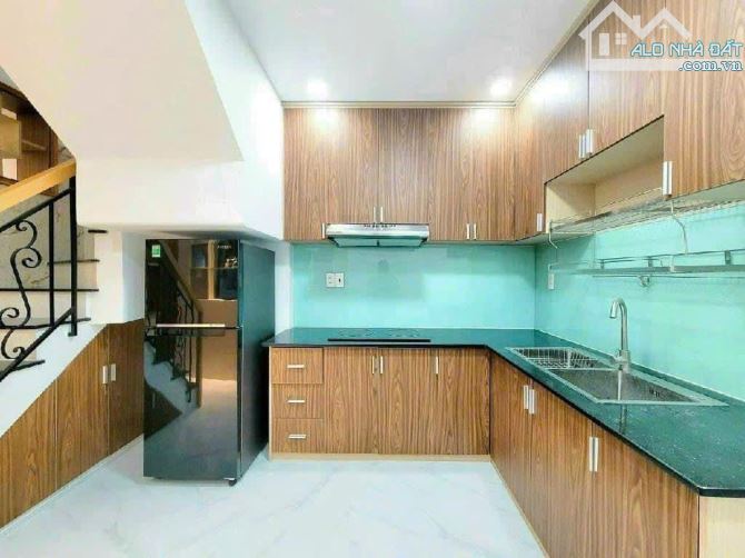 Nhà đang cho thuê 16tr, Mai Văn Vĩnh, Q7. 70m2/ 5Tỷ 450, LH: Thu Hà ngay để được hỗ trợ - 2