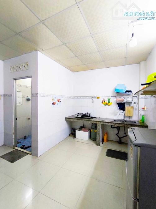 Gấp bán Nhà Mặt tiền 74m² nhỉnh 4 tỷ Long Trường Quận 9 - 2