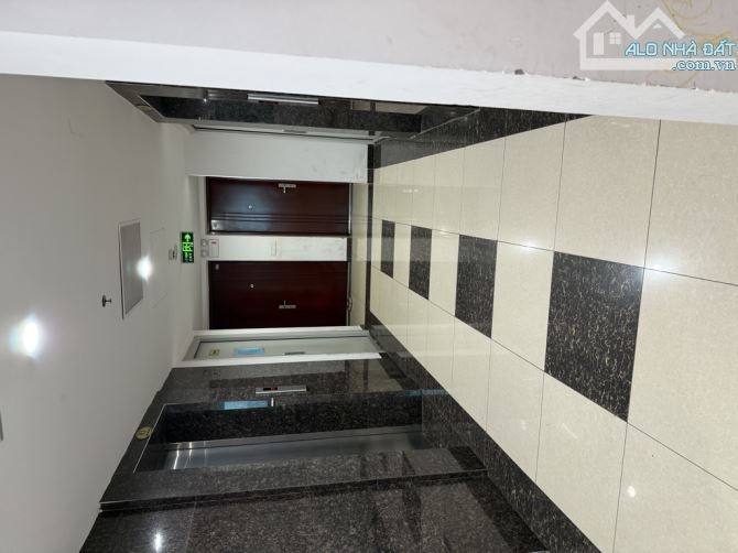 Bán căn góc 3 ngủ tại chung cư C1 323 Xuân Đỉnh, Bắc Từ Liêm, view thoáng mát - 2