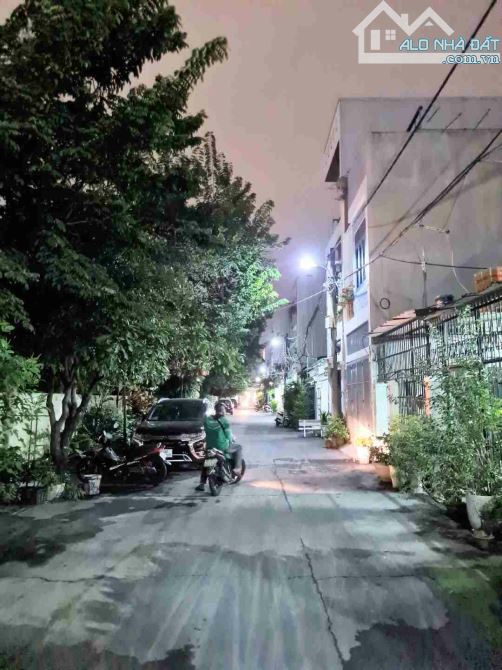 QUÁ NÓNG. BÁN NHÀ GIÁ RẺ. KIỆT NHỰA 6M . KHU AN NINH TỐT - 3