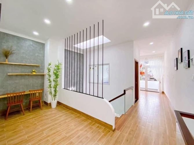 NHÀ ĐẸP KIÊN CỐ THIẾT KẾ HIỆN ĐẠI ĐƯỜNG LƯƠNG THẾ VINH. FULL NỘI THẤT - 3