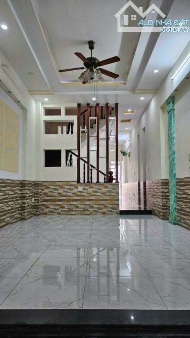 NHÀ THỚI AN QUẬN 12 ,  123 M2 , 4 x 31 m , 3 TẦNG, 4 PN, GIÁ 6 TỶ - 4