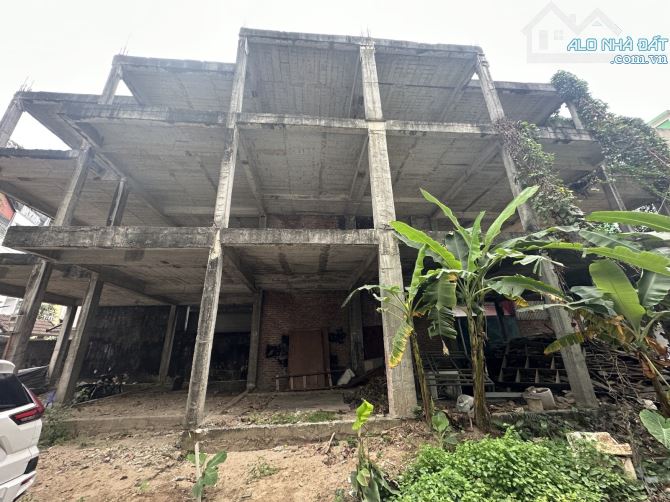 Bán nhà BT KĐT Mỗ Lao, Thanh Bình, dt 215m2, 4t, mt 12m, giá bán 40 tỷ. Lh Huy Ông Địa - 4