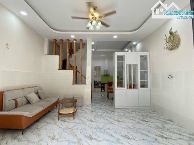 Gọi ngay bây giờ để sở hữu Nhà Hẻm Phan Đình Phùng, 6 tỷ , 80m2 1 trệt 1 lững 2 lầu - 4