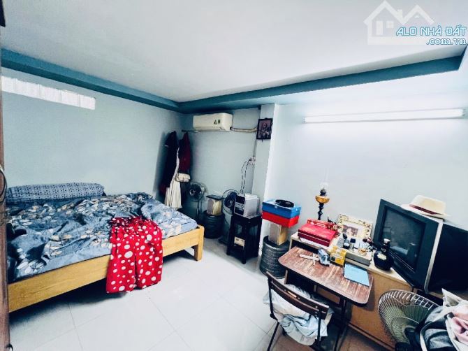 PHẠM VĂN BẠCH THÔNG NGUYỄN SỸ SÁCH - Ô TÔ NGỦ TRONG NHÀ - 80M2 (4.5X18) - 2 TẦNG BTCT - 4