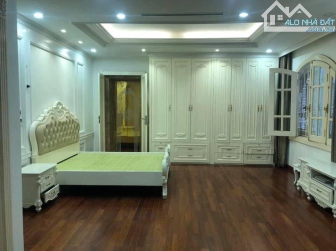 Bán nhà phân  lô Phố Nguyễn Khánh Toàn,123m2, 4 TẦNG ,MT 6M ,ô tô tránh,nhỉnh 30 tỷ - 5