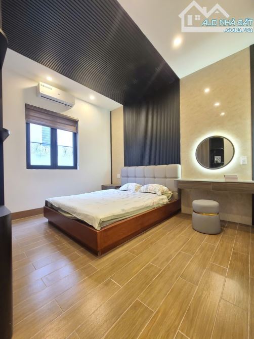 +SIÊU HÓT‼VILLA 4 TẦNG ,4 PHÒNG NGỦ ĐẸP NHƯ TRANH - BỂ BƠI - BIỂN MỸ KHÊ - NGUYỄN DUY HIỆU - 5