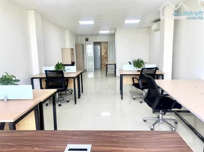 CHO THUÊ VĂN PHÒNG TRẦN THÁI TÔNG - DỊCH VỌNG 45M2 GIÁ 8TR / THÁNG
