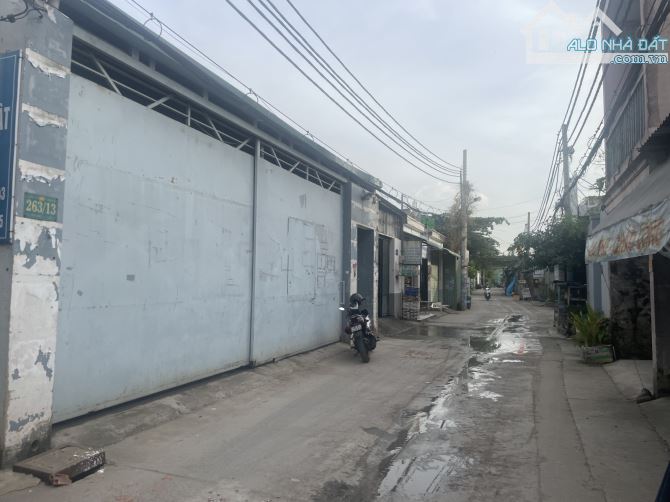 Xưởng Bình Tân 250M2 Full Thổ - Ngang 10M2 - Giá rẻ