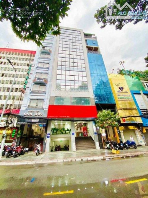 VỊ TRÍ QUÁ ĐẸP. Bán nhà 2 mặt tiền Nguyễn Gia Trí, Q.Bình Thạnh. 200m2(10x20m)