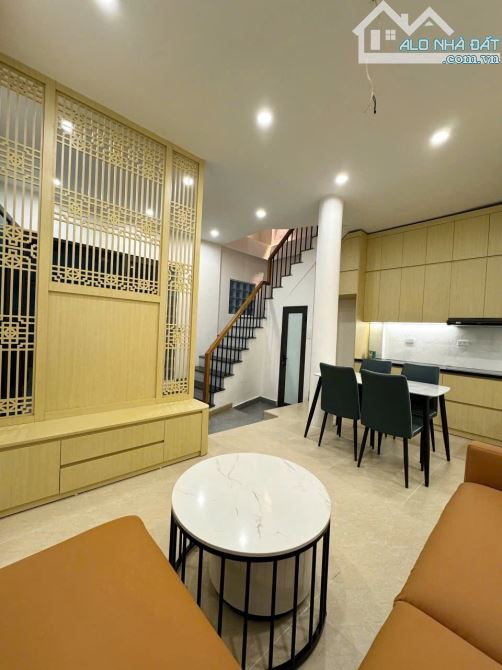 🏡 NHÀ BÁN MINH KHAI - 30M RA MẶT PHỐ - LÔ GÓC -