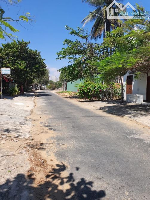 Cần  Bán đất mặt tiền Nguyễn Cơ Thạch ( Mũi Né ) , TP Phan Thiết