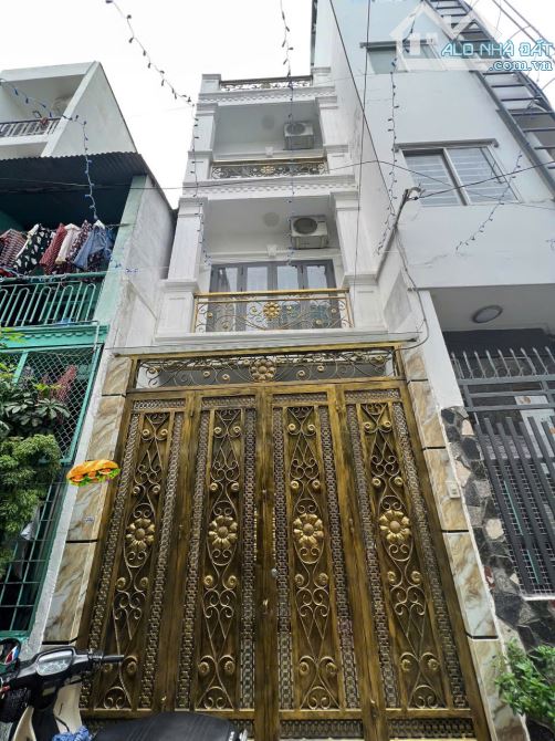 Hàng hiếm tại Đồng Đen, (3.85 x 11m, nở hậu 4m) - 44.4m2, 1 Trệt 2 Lầu ST, Tân Bình, HCM,