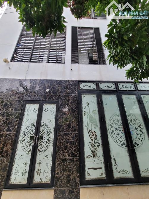 Bán nhà đất 2 tầng tại Đông Ngạc Bắc Từ Liêm, 47m2 chỉ hơn 5 tỷ