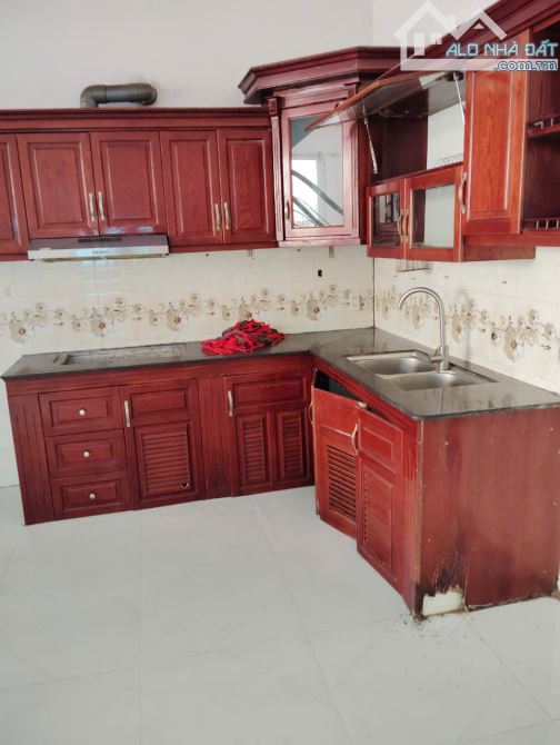 BÁN NHÀ VÀ ĐẤT XÃ PHÚ CHÂU 189M2 TÀI CHÍNH 4.5 TỶ - 1