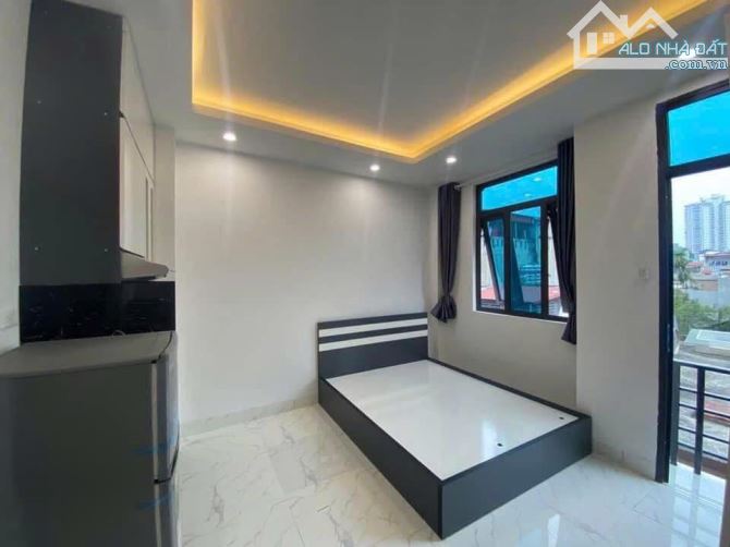 Hàng Đầu Tư CCMN Trung Kính 40m2 5 Tầng  Mặt Tiền 3,5m Giá 8,5 Tỷ - 1