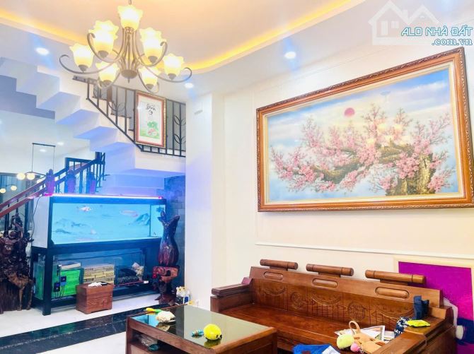 Siêu phẩm nhà 3 tầng đẹp KĐT Hà Quang 2, phường Phước Hải, Nha Trang giá tốt thị trường - 1