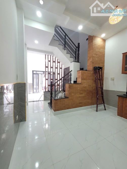 CHỦ CẦN BÁN GẤP NHÀ2 MẶT HẺM 1/ LVQUỚI 94M 4 TẦNG 7.5 TỶ - 1