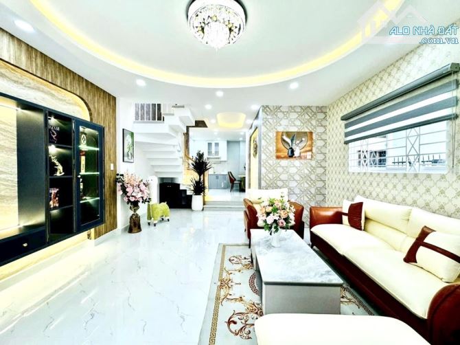 HXH KHUVIP Nguyễn Kiệm, 5 tầng, 60m2, Gần GIÁO XỨ HOÀ BÌNH, full nội thất, nhỉnh 6 tỷ - 1