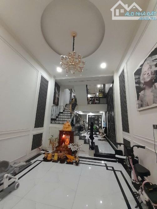 Biệt thự nội thất Châu Âu Nguyễn Trãi, Quận 5, 60m2, 12 tỷ Tl - 2
