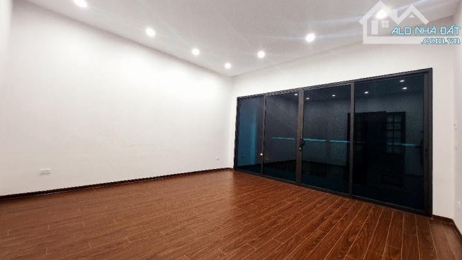 SIÊU PHẨM NHÀ ĐẸP ĐÓN TẾT - RẺ NHẤT ĐẤU GIÁ MẬU LƯƠNG 60M2 - GARA Ô TÔ - 2