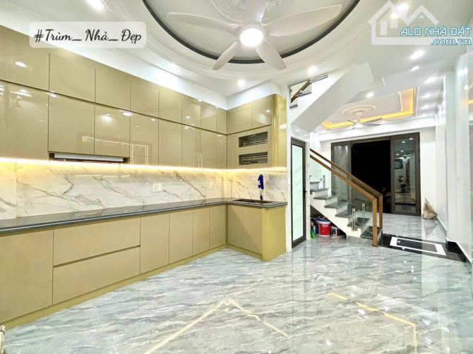 Nhà đẹp xây mới Tuyến 2 khu phân lô cao cấp Lê Hồng Phong. 40m2 x 4T. Hướng TTT - 2