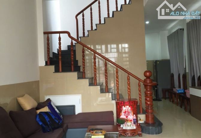 LÔ GÓC 3 TẦNG - HẺM XE HƠI - NGAY ĐẶNG VĂN BI - TRƯỜNG THỌ - NHỈNH 6 TỶ CÒN THƯƠNG LƯỢNG ! - 2
