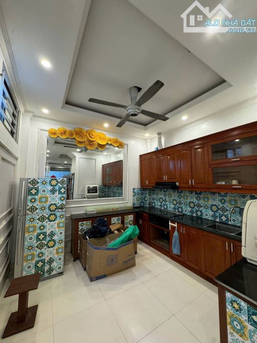 Bán Nhà Phố Trạm Lô Góc 40m2, 5 Tầng, Gần Ôtô, Đầy Đủ Nội Thất, Giá 8 Tỷ - 2