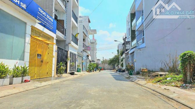 Bán đất hẻm 568 Lê Văn Việt, Phường Long Thạnh Mỹ, Quận 9 - 2