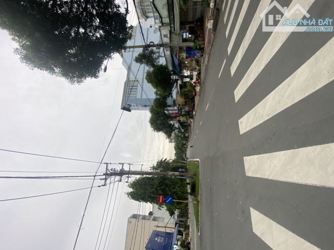 PHƯỚC BÌNH - KHU PHÂN LÔ ĐỒNG BỘ - MT KD 10M - KẾ BÊN GLOBAL CITY - 9.x TỶ - 3