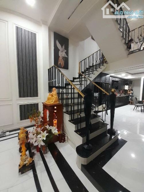 Biệt thự nội thất Châu Âu Nguyễn Trãi, Quận 5, 60m2, 12 tỷ Tl - 3