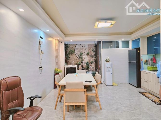 Giá tốt! Mặt tiền khu K300, P12, Tân Bình (4.1x20m) 5 tầng thu nhập 40Tr/Tháng, 13.9 tỷ - 3