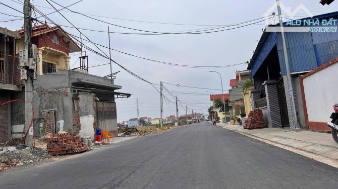 💥💥💥 Bán nhà 200m2, 2 tầng, mặt đường trải nhựa liên thôn Kiền Bái, Thuỷ Nguyên, Giá 5,x - 3