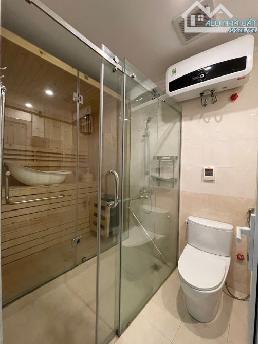 Nhà mặt Hồ Tây, mặt phố Nhật Chiêu - 72 tỷ. - 3