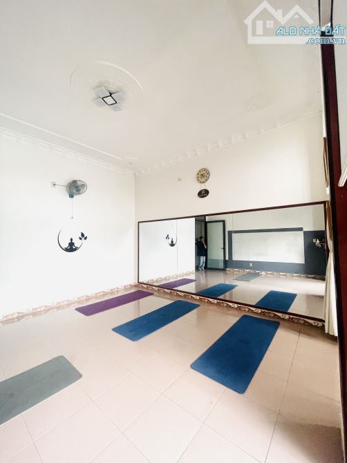 Bán Nhà Mặt Tiền Chợ Linh Trung 90m2 Ngang 5m 4 Tầng Giá 12 Tỷ 900 - 4