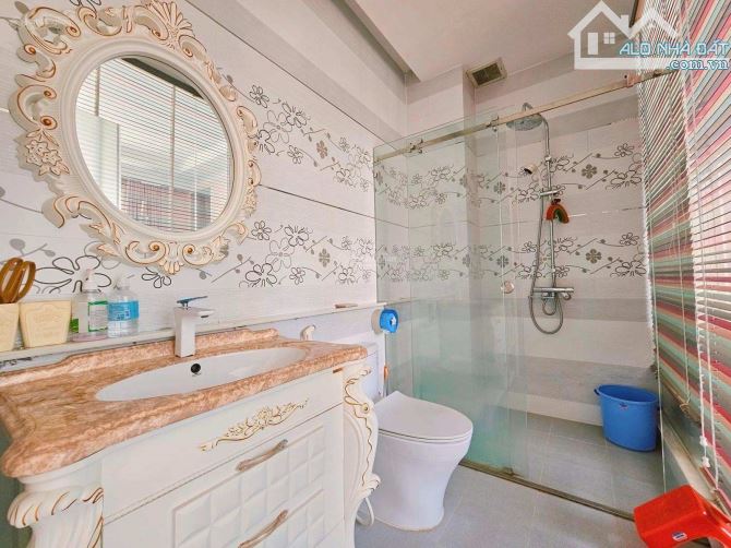Giá tốt! Mặt tiền khu K300, P12, Tân Bình (4.1x20m) 5 tầng thu nhập 40Tr/Tháng, 13.9 tỷ - 4