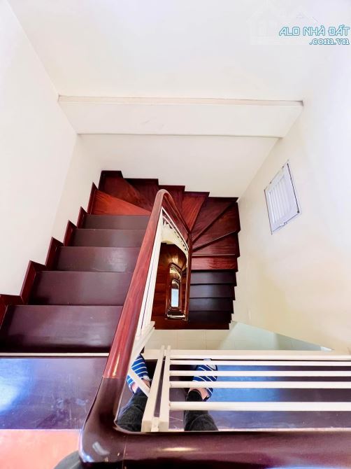 Thái Hà - Ngõ thông các ngả - 45m*5T - 14.7 Tỷ - Không đăng ảo - 5