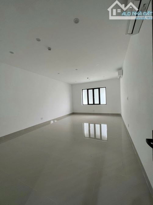 CHO THUÊ TÒA NHÀ 4 TẦNG : CÁCH MẠNG THÁNG 8- GẦN BV TÂM TRÍ - 6