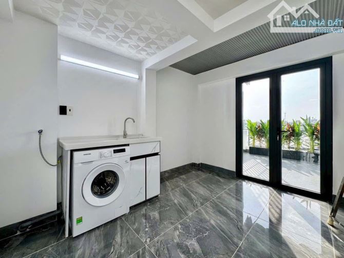 Rao bán siêu phẩm đường Nguyễn Giản Thanh, Q.10. Giá 4 TỶ 250/ 75m2 - 1 hầm 1 lửng 2 lầu. - 7