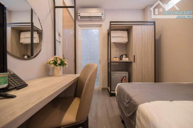 HOTEL 8 Tầng - 18p - MT Cô Giang, P.Cô Giang,  Q.1 - DT: 4m x 20m - Gia: 47 Ty - 9