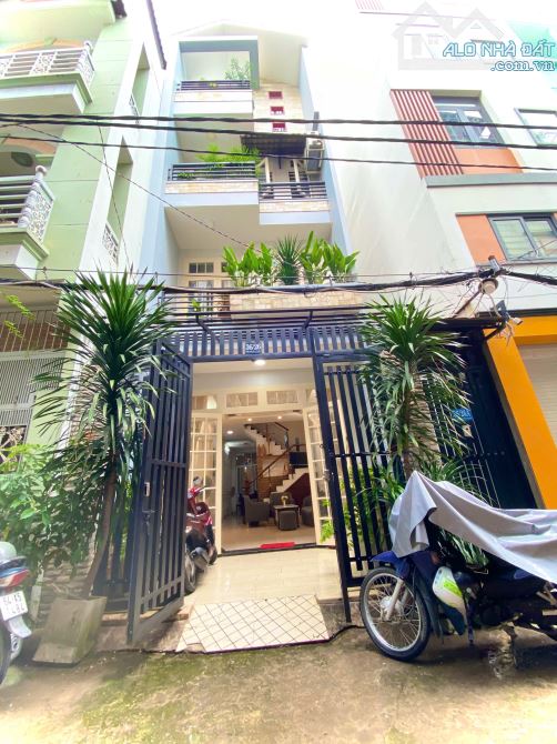 Bán nhà đường Cù Lao Phan Xích Long hẻm xe oto 8m Giá Bán 14 TỶ Gấp Gấp
