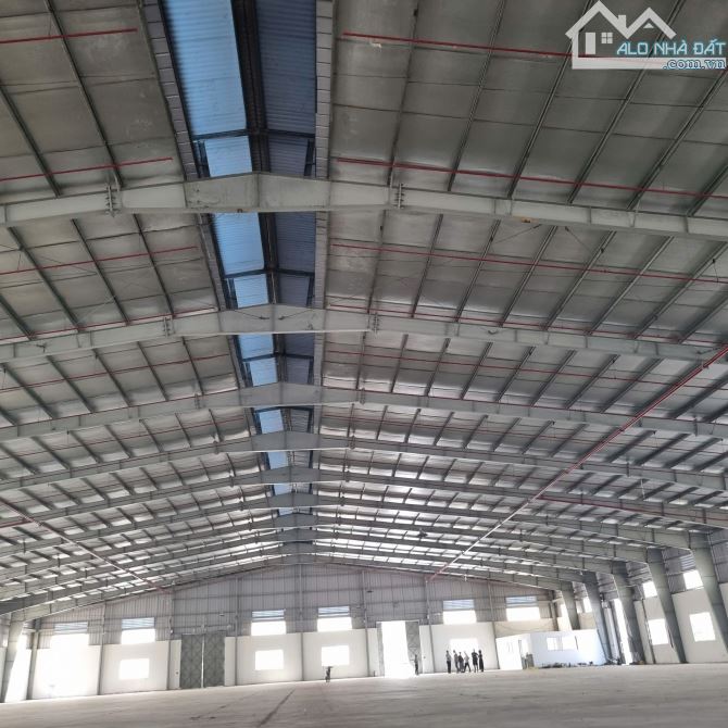 Cho thuê kho xưởng tại KCN Tân Tạo,Quận Bình Tân,kv: 5.500m2,X:4.300m2