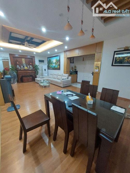 Chủ Nhờ Bán CHCC Tại Mỹ Đình,92,3m2, 3Pn, 2wc  Full Nội Thất, Có Slot ô tô