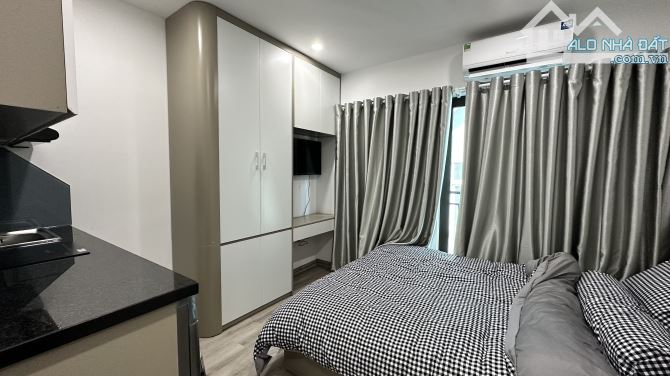 Bán toà apartment cao cấp Võng Thị, 75m 7 tầng thang máy 21 căn hộ dòng tiền 1.5 tỷ/năm