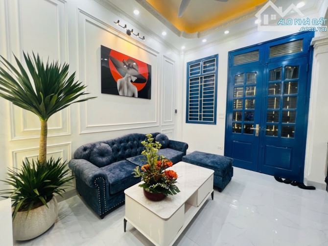 Bán nhà đẹp Quan Hoa Cầu Giấy giá 5.85
