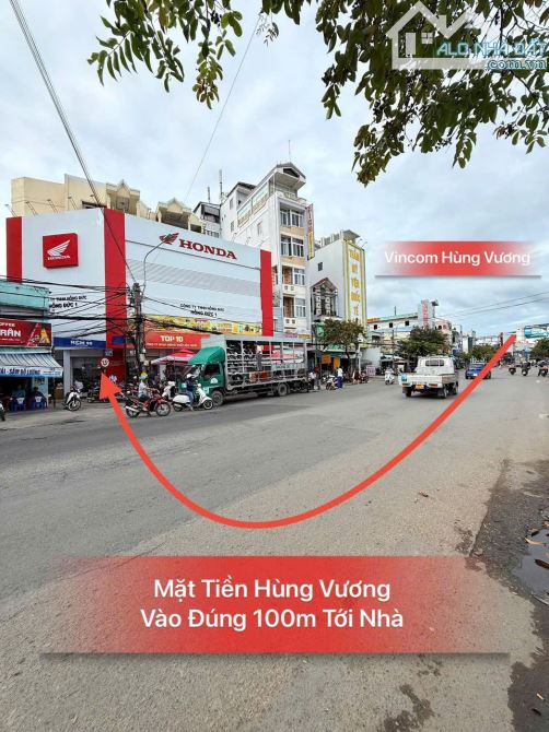 Bán nhà lầu đúc hẻm 90 đường Hùng Vương . Kế bên Vincom Hùng Vương